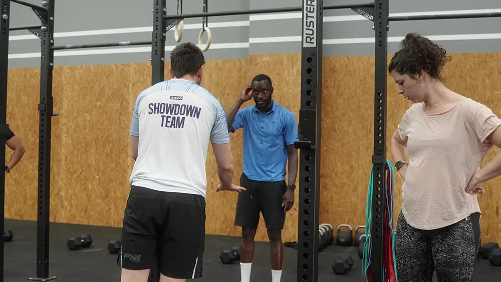 Entrenamiento con monitores personales en la Zona Franca - Redfield T&F